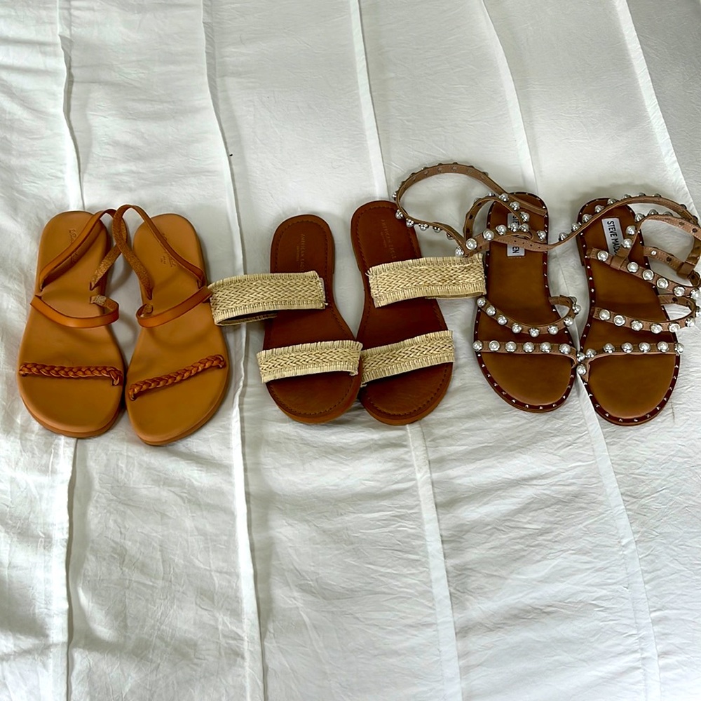 Womens sandal lot with Steve Madden 6.5